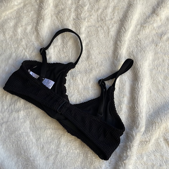 Good American swim bikini top - Picture 2 of 4